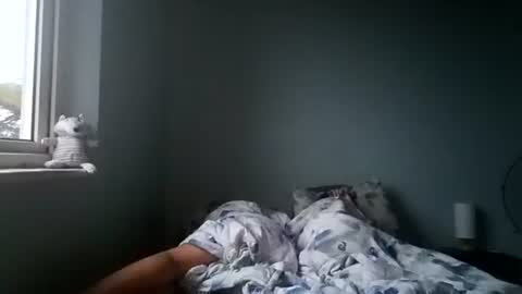 Sneakylildevils online show from February 24, 2026, 3:37 am