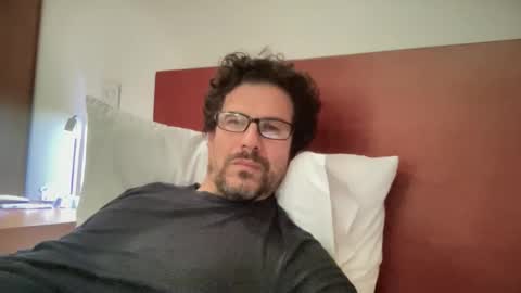 snfrisco76 online show from December 16, 2025, 5:34 am