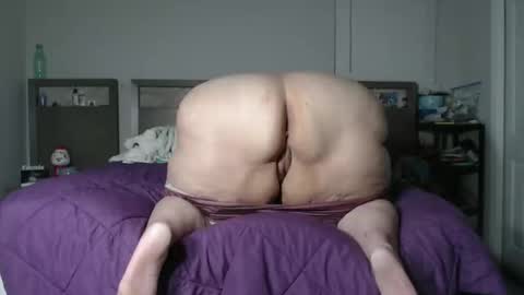 Snoqueen online show from December 3, 2024, 2:14 am