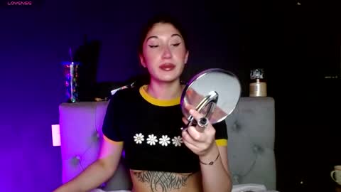 IG     OF red moonn online show from April 23, 2026, 5:30 am