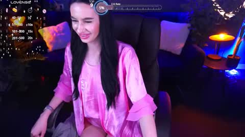 snow_whiteeex online show from March 12, 2025, 1:58 am