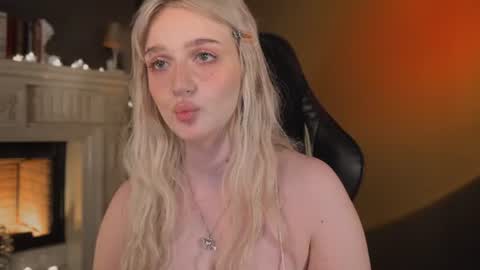Ellie online show from July 3, 2026, 5:25 am