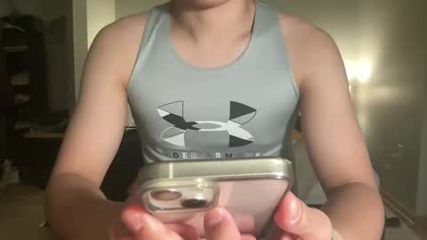 snowliht online show from November 11, 2025, 1:27 am