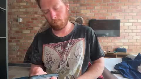 Snapshot of snowtrooper888 chatting on February 10, 2026, 5:11 am snowtrooper888 online show from February 10, 2026, 5:11 am