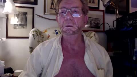 ImYourBitch online show from February 17, 2026, 3:14 am