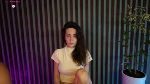 Snapshot of sochnogirls chatting on November 8, 2025, 10:52 pm Yesenia online show from November 8, 2025, 10:52 pm