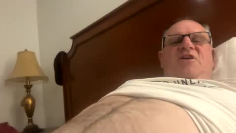 Snapshot of sofar06 chatting on December 15, 2024, 1:11 pm sofar06 online show from December 15, 2024, 1:11 pm