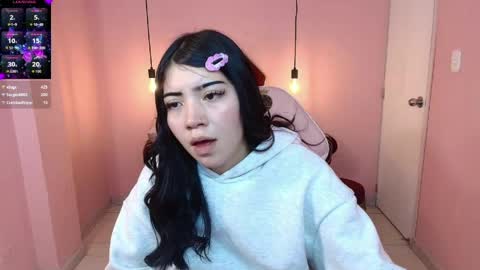 soffi_x online show from June 6, 2026, 9:25 am