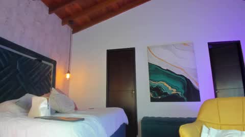 Sofi online show from October 3, 2025, 11:29 am