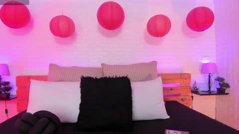 sofi_sp online show from January 25, 2025, 11:34 am