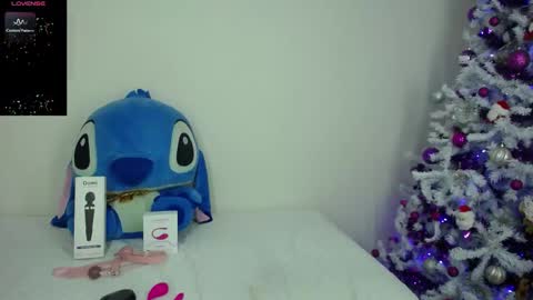  LAURA SOFIA  online show from December 13, 2024, 8:30 am