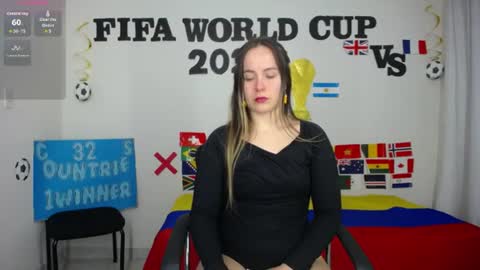 Snapshot of sofi_sweetcam21 chatting on July 16, 2026, 9:48 am LAURA SOFIA online show from July 16, 2026, 9:48 am