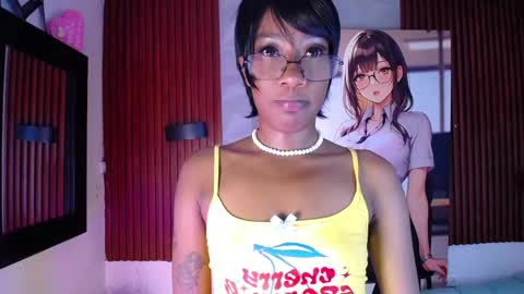 Snapshot of sofi_thomas_ chatting on May 17, 2026, 11:28 am Sofia online show from May 17, 2026, 11:28 am