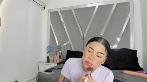 Snapshot of sofia1candyht chatting on February 20, 2025, 1:36 am SOFIA online show from February 20, 2025, 1:36 am