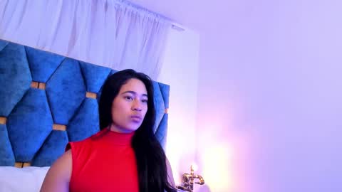 sofia__ll online show from January 16, 2026, 7:07 pm