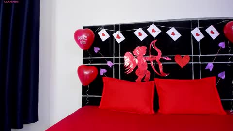 sofia__ll online show from February 16, 2026, 8:27 pm