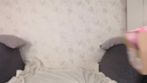 Sofia here online show from March 19, 2026, 12:03 am