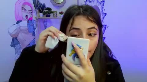 sofia_lara28 online show from July 15, 2026, 1:05 pm
