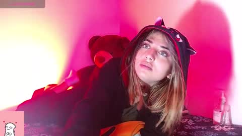 Sofia Naughty18 online show from February 14, 2025, 9:13 am