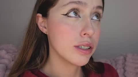 Snapshot of sofia_palacios_ chatting on October 25, 2025, 3:36 am online show from October 25, 2025, 3:36 am