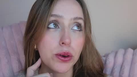 Snapshot of sofia_palacios_ chatting on January 13, 2026, 3:45 am online show from January 13, 2026, 3:45 am