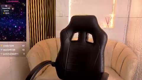 sofia_red_cn online show from July 28, 2026, 4:39 pm