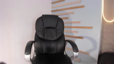 SOFIA online show from December 9, 2024, 8:01 pm