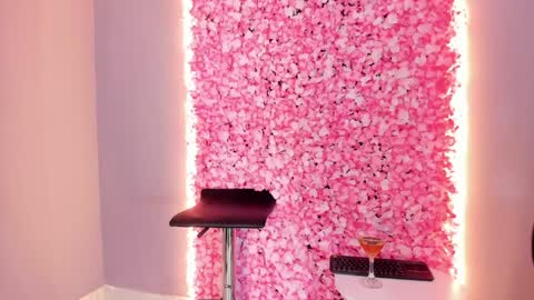 SOFIA online show from January 18, 2025, 7:58 pm