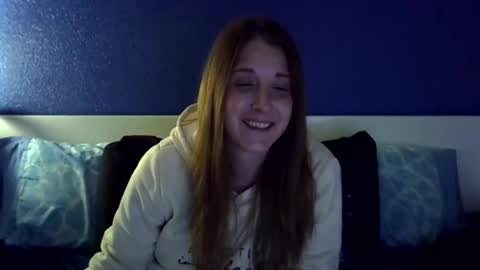 sofiaafrodita online show from November 18, 2025, 3:49 pm