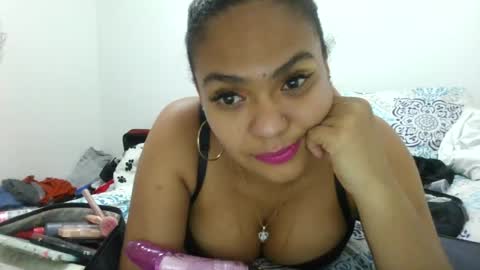 sofiahenao1970 online show from July 14, 2026, 8:14 pm