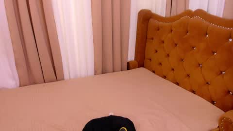 sofiamojic online show from July 28, 2026, 12:48 pm