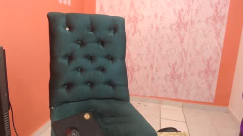 love online show from March 9, 2025, 1:35 am