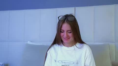 Snapshot of sofiasarvain chatting on February 5, 2026, 6:40 am Sofia online show from February 5, 2026, 6:40 am