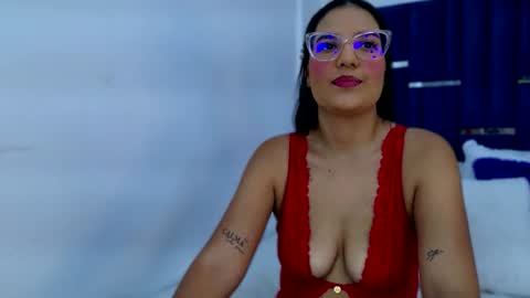 Sofia Cabrera online show from June 14, 2026, 10:01 pm