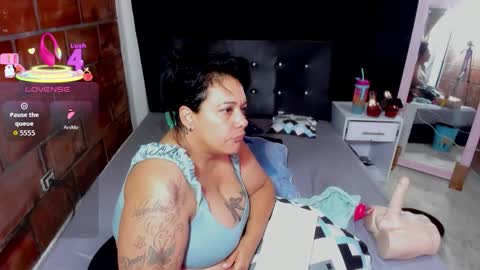 Snapshot of sofie_storm chatting on January 6, 2026, 10:52 am Vicky online show from January 6, 2026, 10:52 am