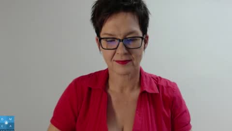 Sofie Velvet online show from September 23, 2025, 4:21 pm