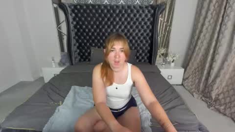 Snapshot of sofii_darling chatting on October 12, 2025, 4:39 pm sofii_darling online show from October 12, 2025, 4:39 pm