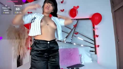 sofijohnsonx online show from February 16, 2025, 12:54 pm