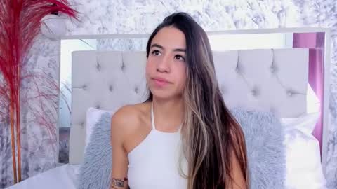 Sofi Malkova online show from February 12, 2026, 4:35 pm