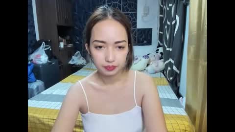 Angel online show from November 9, 2025, 1:53 pm