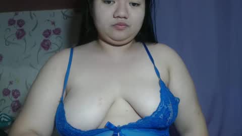 Snapshot of soft_angie chatting on November 24, 2025, 1:00 pm Angie online show from November 24, 2025, 1:00 pm