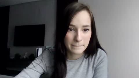 softcherry0345 online show from April 10, 2026, 10:42 am