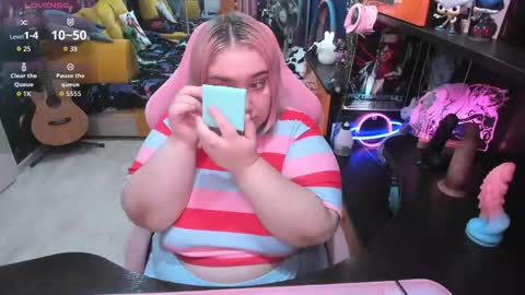 Sofie online show from September 26, 2025, 3:10 am