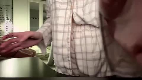 softlygirl online show from February 11, 2026, 5:29 pm