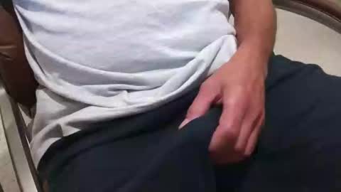 Snapshot of softwareman chatting on October 8, 2025, 1:42 pm softwareman online show from October 8, 2025, 1:42 pm