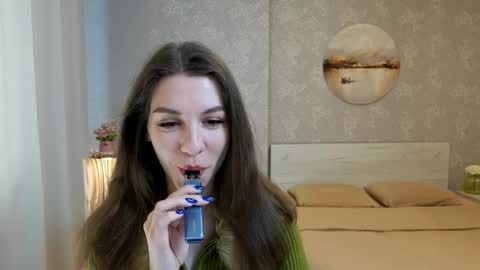 Kelly online show from April 13, 2026, 8:09 am