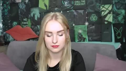 sofysoft online show from September 13, 2025, 4:56 am