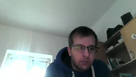 Snapshot of sojustme chatting on February 10, 2025, 9:25 am Marko online show from February 10, 2025, 9:25 am