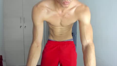 sola_enzo online show from May 20, 2026, 6:36 pm
