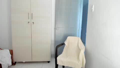 sola_enzo online show from May 22, 2026, 6:46 pm